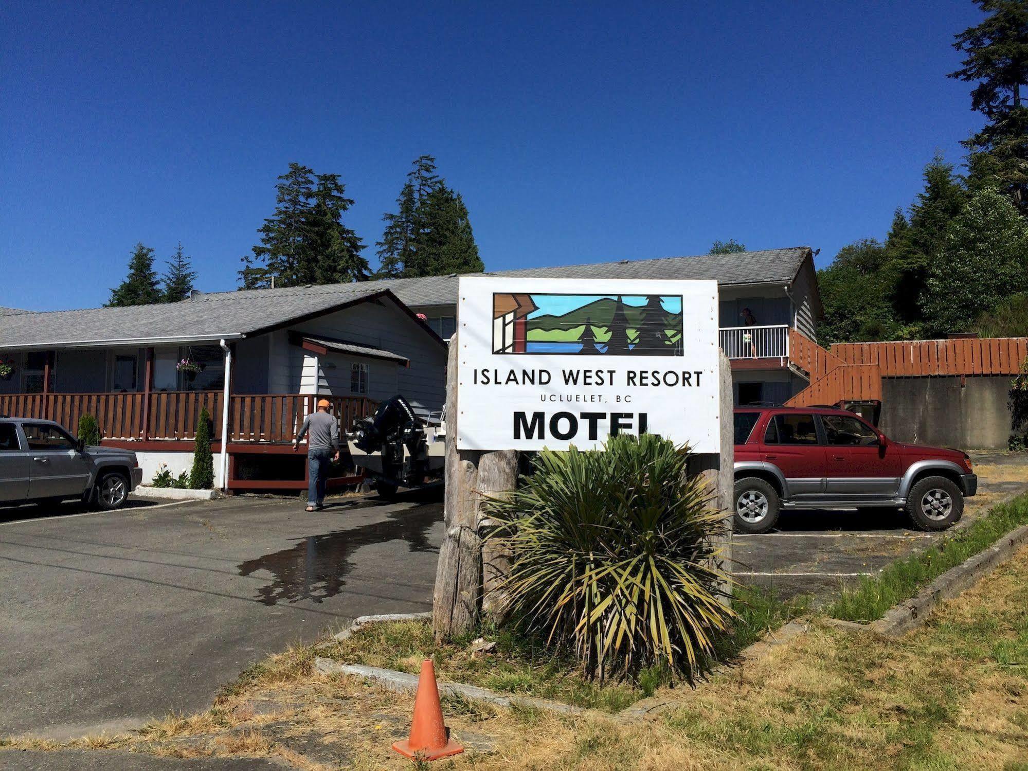 Island West Resort Ucluelet Eksteriør billede